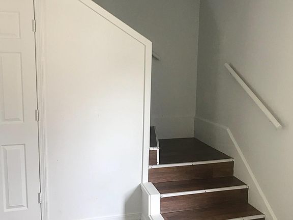 3rd image of 1109 Trenton St APT 1