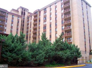 3100 S Manchester St APT 432, Falls Church, VA 22044