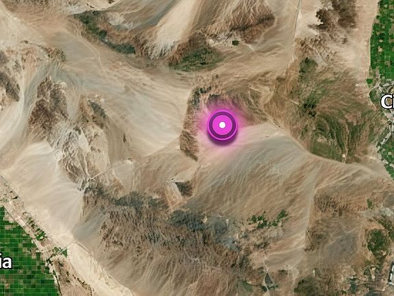 2nd image of 0 Desert Vacant Ln