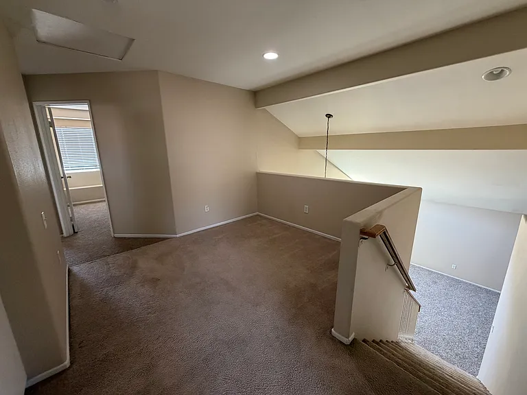 1439 Avena Way — Photo 11