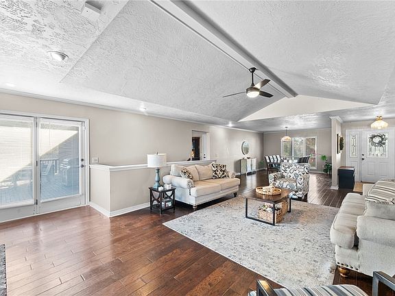 5th image of 3103 Red Fox Rdg