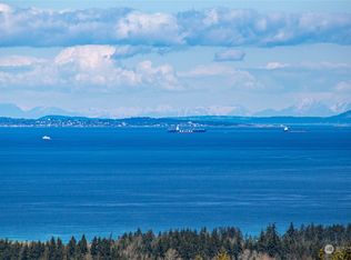 328 Hansen Rd, Port Angeles, WA 98363