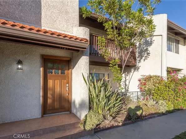 7727 Via Capri, Burbank, CA 91504