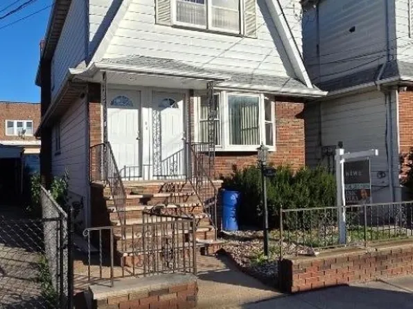 313 Loomis St, Elizabeth City, NJ 07206
