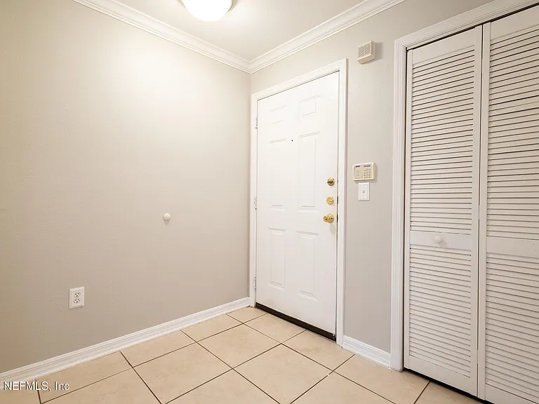 3591 Kernan Blvd #226 — Photo 3