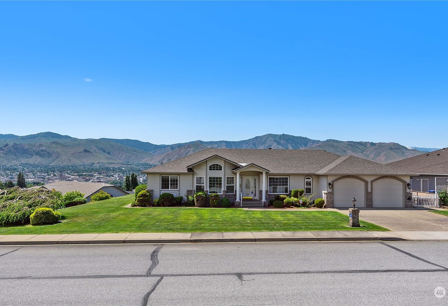 430-stoneridge-drive-east-wenatchee-wa-98802-zillow