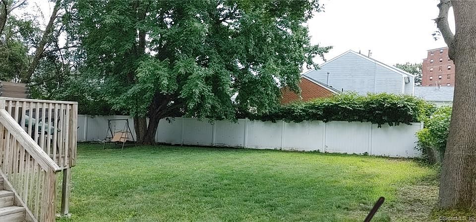 2nd image of 137 Sunshine Cir #139