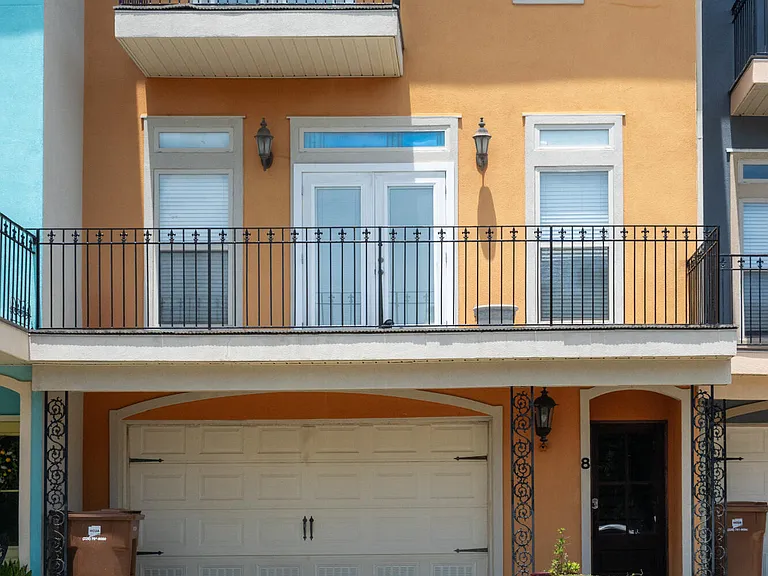 8 Oak Alley Ln — Photo 2