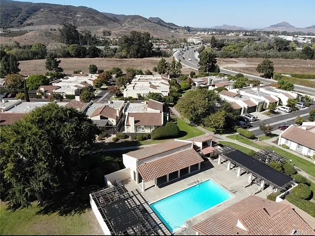 15 Vista Ln — Photo 16
