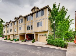 10454 SW Akilean Ter, Portland, OR