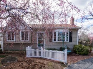 5 Eldridge Ave, Warwick, RI 02886
