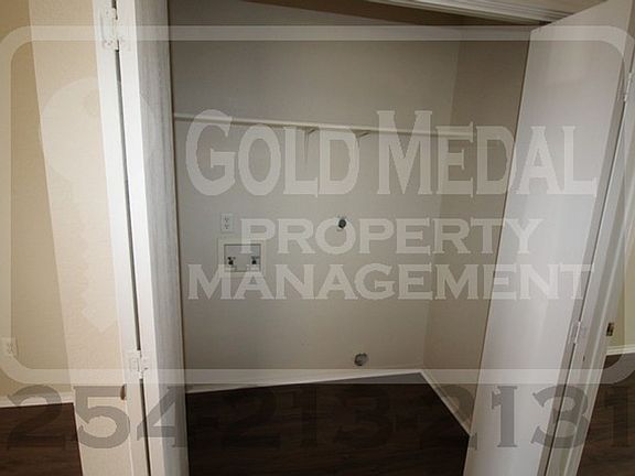 5th image of 4410 Alan Kent Dr APT D