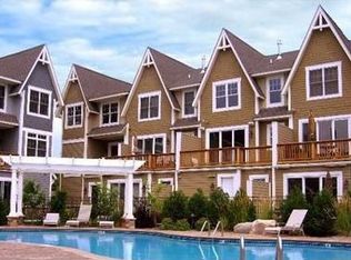 2305 Lost Lake Ct, Mound, MN 55364