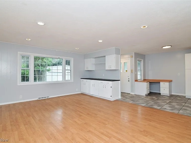 4438 Baintree Rd — Photo 14