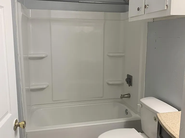 106 Cockerham St #A — Photo 9
