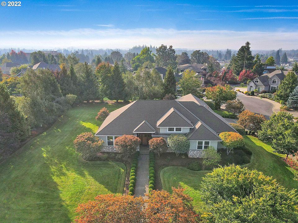 1st image of 1680 Mountain Dr