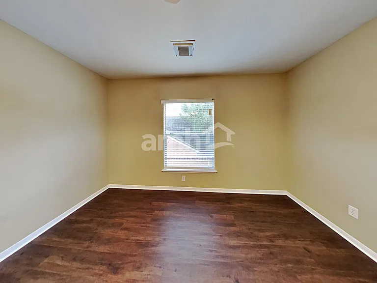 2903 Linda Dr — Photo 15