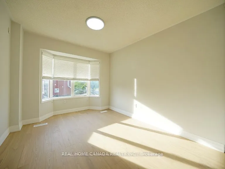 1240 Westview Ter #17 — Photo 15