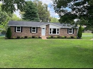 253 Pine Mountain Rd, Clarksville, TN 37042