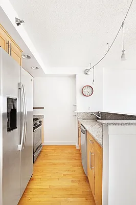 Rented by Compass | media 7