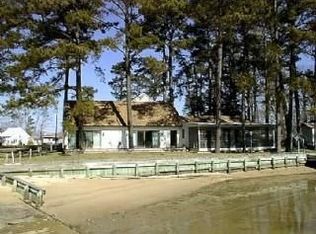 280 Potomac Shore Dr, Heathsville, VA 22473