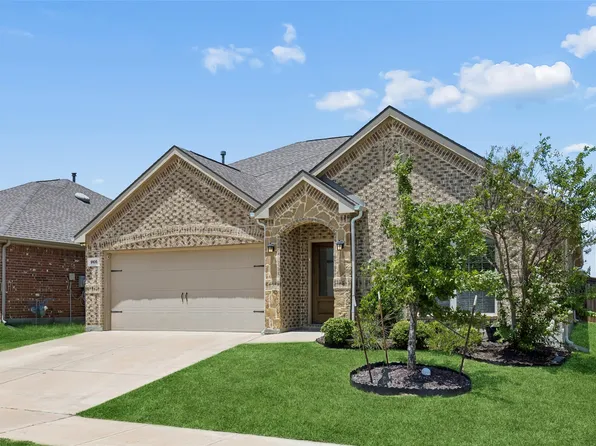 9105 Silver Dollar Dr, Fort Worth, TX 76131