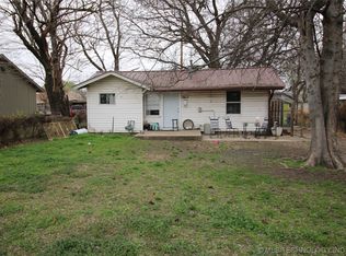 2611 E 1st St, Tulsa, OK 74104