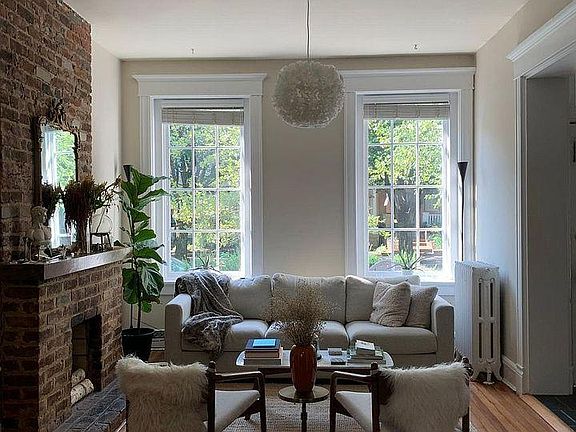 3rd image of 2310 Floyd Ave Floor 1