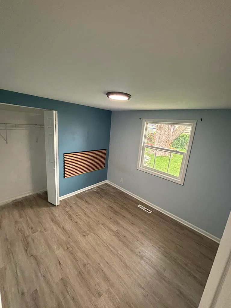 3 bed, 1275 sqft, $2,600 — Photo 2