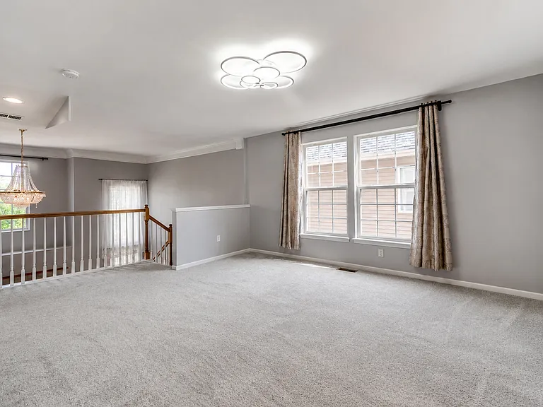 45149 Bartlett Dr — Photo 37
