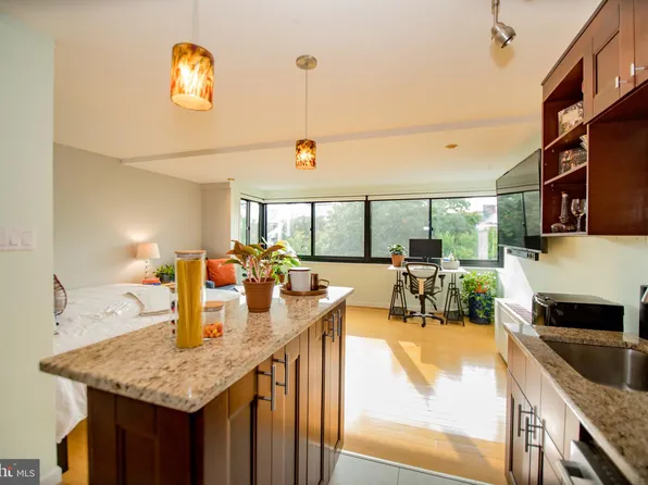 1601 18th St NW APT 518, Washington, DC 20009