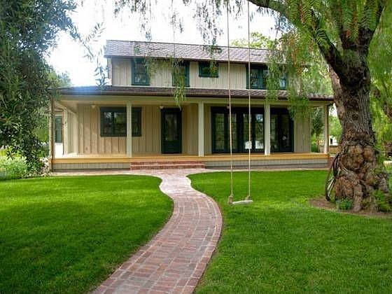 1st image of 2440 Santa Ynez St