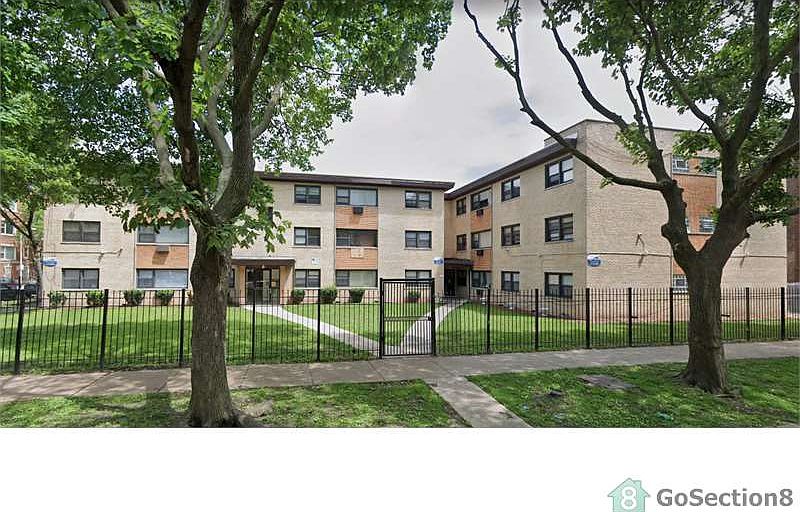 1st image of 8205 S Maryland Ave APT 3