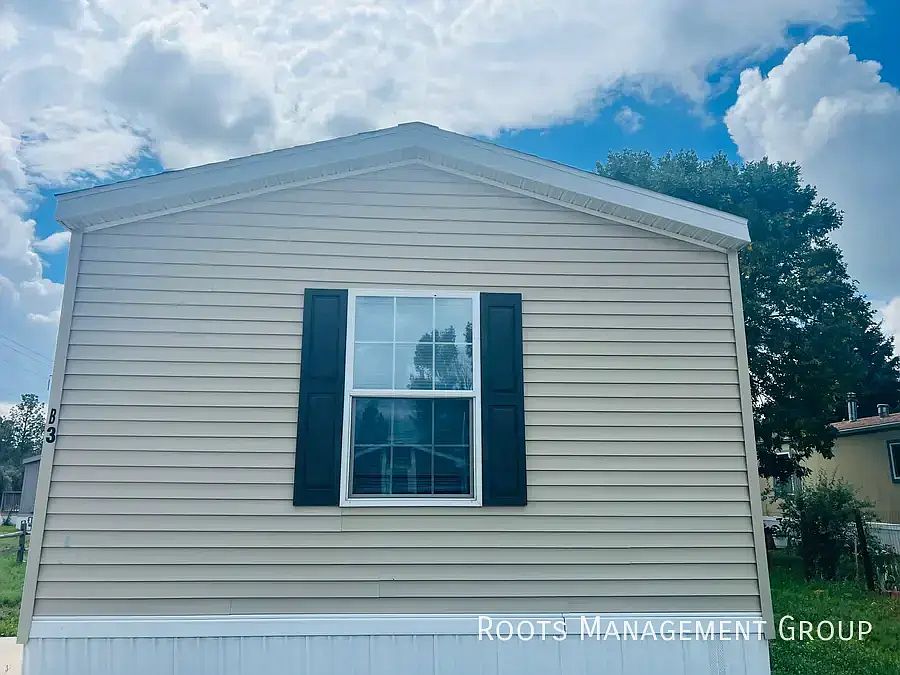 1st image of B3 Meadows Ct #B3