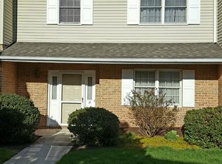 18 Garland Ct, Carlisle, PA 17013