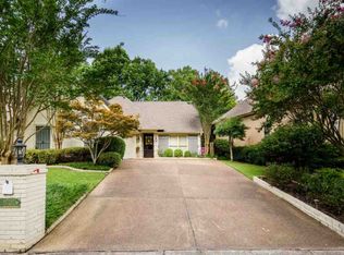6715 Player Dr, Olive Branch, MS 38654