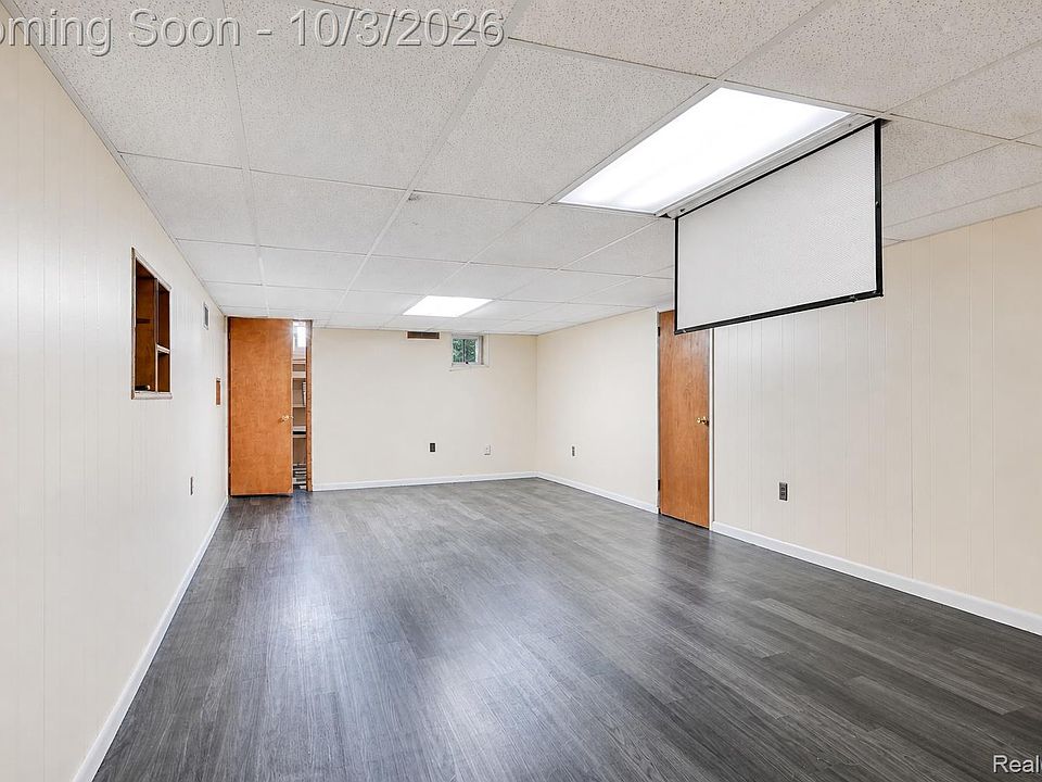 15310 Oak Park Blvd, photo 24