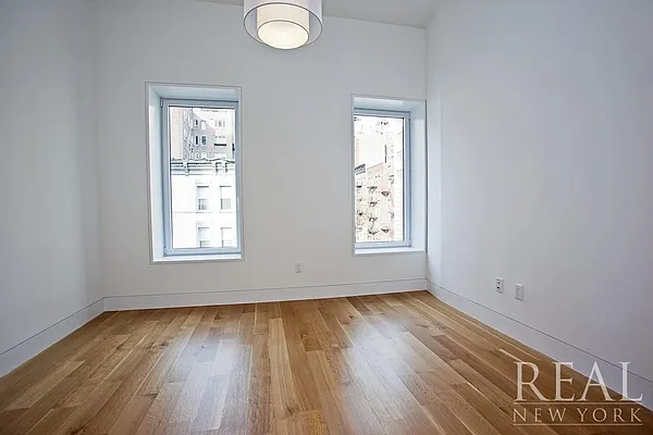 Rented by REAL New York | media 5