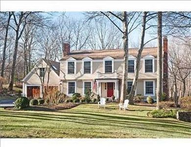 14 Old Farm Ln, Old Greenwich, CT, 06870