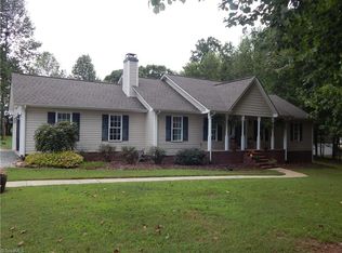 2802 Spencers Grove Rd, Browns Summit, NC 27214