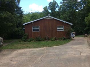 748 Glenwood Rd, Milton, WV 25541