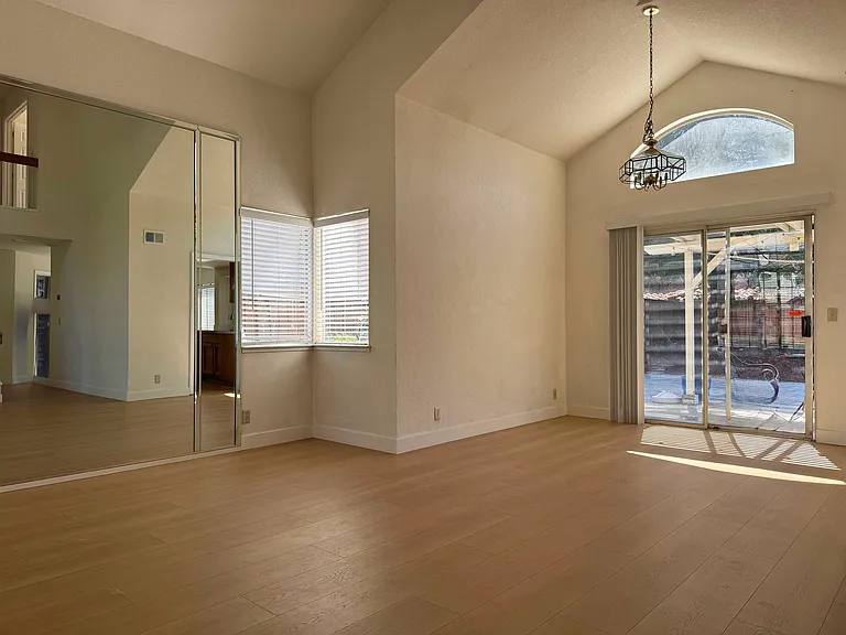 43265 Bush Ct — Photo 3