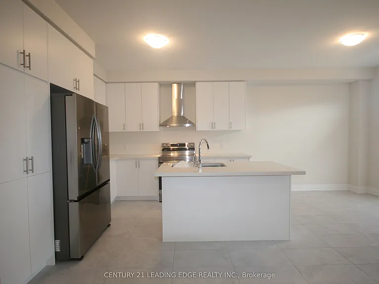 39 Ed Ewert Ave — Photo 8