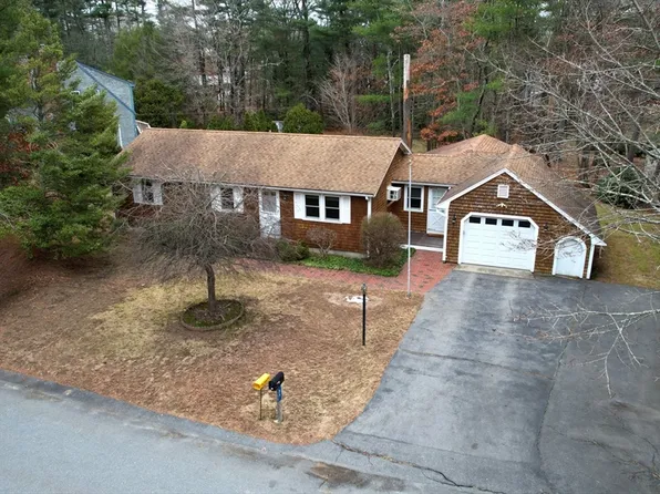 33 Warren Ave, Middleboro, MA 02346