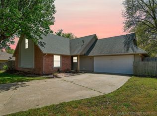 8846 S 74th East Ave, Tulsa, OK 74133
