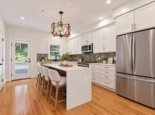 36 Linwood Ave #36, Melrose, MA 02176