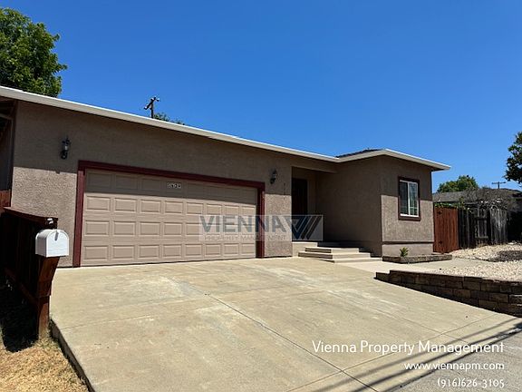 2nd image of 5629 Gibbons Dr