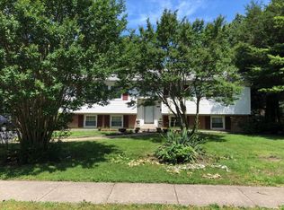4206 Fielding St, Alexandria, VA 22309