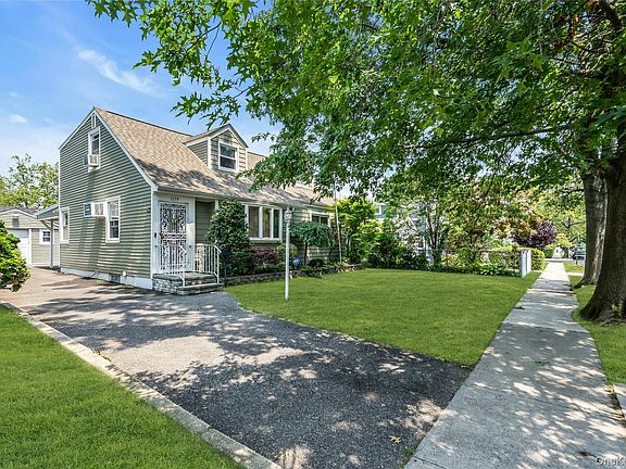 3rd image of 1159 Slabey Avenue