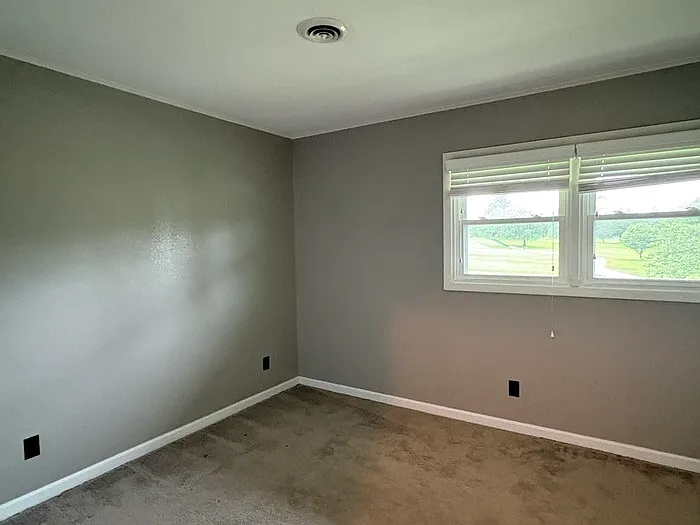 42 Greene Dr — Photo 11